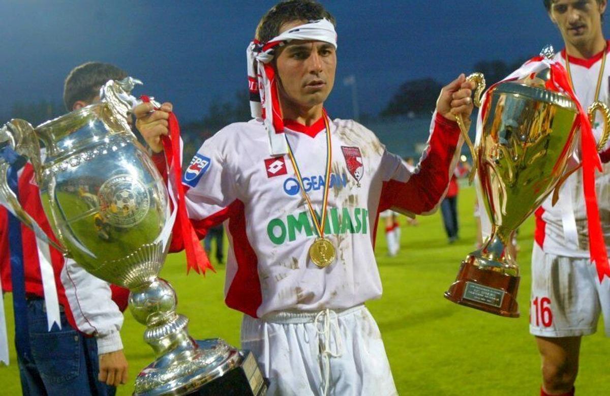 Mâna lui Florentin Petre