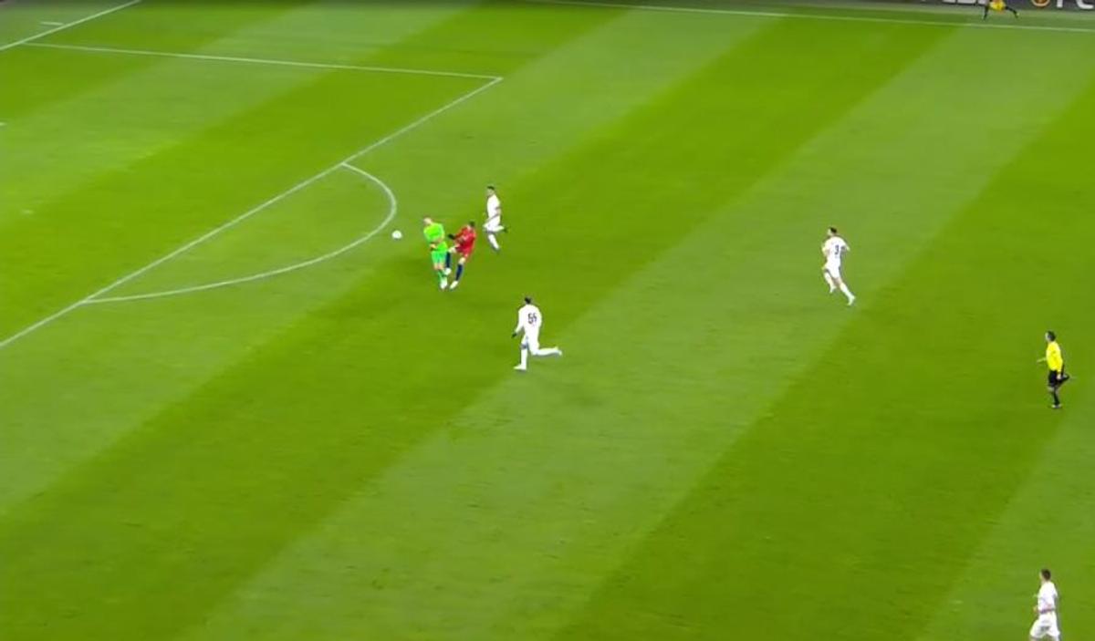 FOTO » Arlauskis, „ROȘU” direct în FCSB - CFR Cluj