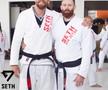 De la Chelsea, în cușcă » Fostul jucător al londonezilor luptă acum în MMA