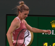 Criză de nervi: Halep a rupt racheta în semifinala cu Swiatek!