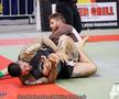 De la Chelsea, în cușcă » Fostul jucător al londonezilor luptă acum în MMA