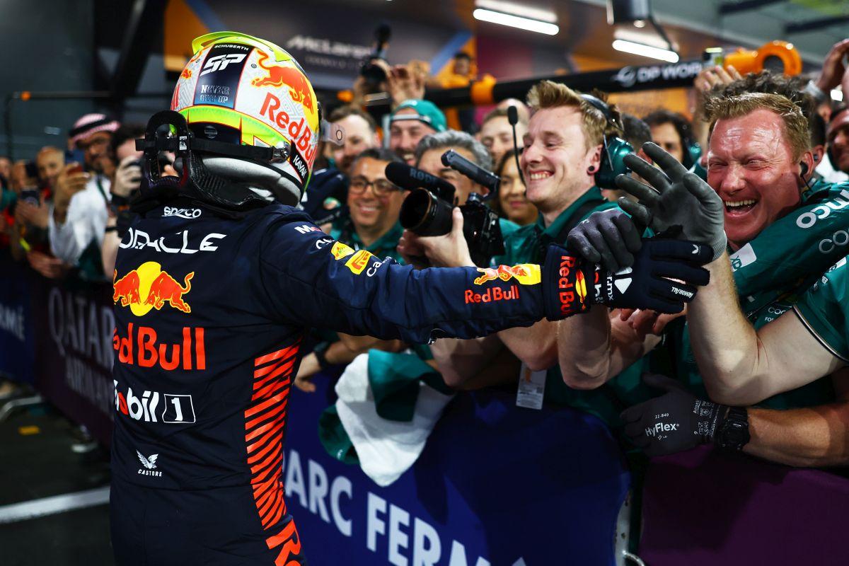 Internetul a luat foc! Tatăl lui Max Verstappen, reacție virală după ce Sergio Perez l-a învins pe fiul său: „Ce atitudine îngrozitoare!”