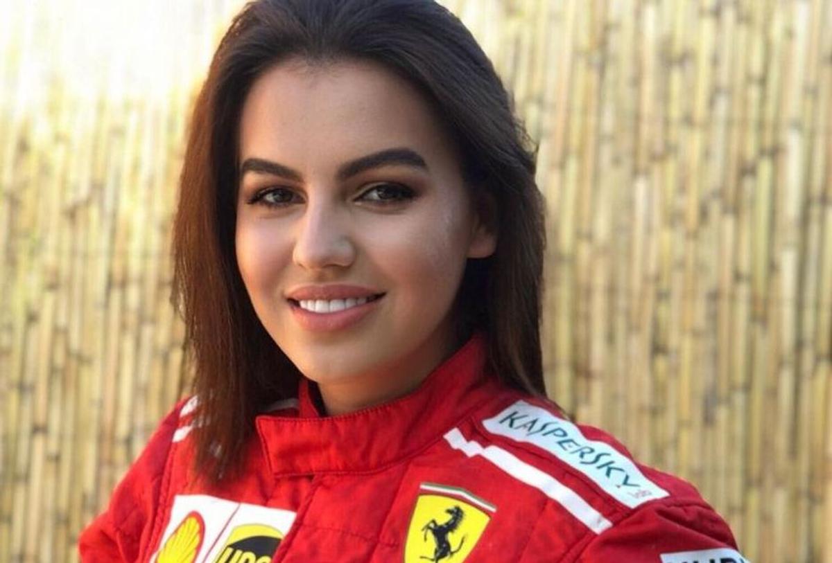 „De ce ești cu cineva de 77 de ani?” » Romina Gingașu, soția de 34 de ani a bossului Ferrari, declarații explozive: „Așa am «decolat»”