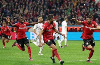 Bayern Munchen se clatină! Bavarezii, întorși de la 1-0 de locul 10 din Bundesliga » Au „picat” pe 2 înaintea derby-ului pentru titlu