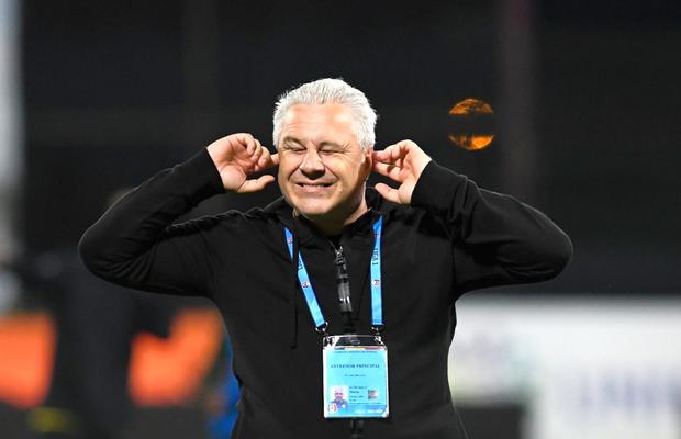 Șumudică, 20 de minute furtunoase la TV: „Ce a spus Angelescu sună a răzbunare!” + „Niculae era cu carafele de vin pe masă înaintea meciului”