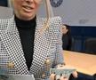 Colegul de partid a făcut-o pe Anamaria Prodan președintă de onoare a Federației de Snooker! Impresarul a făcut o demonstrație de abilități