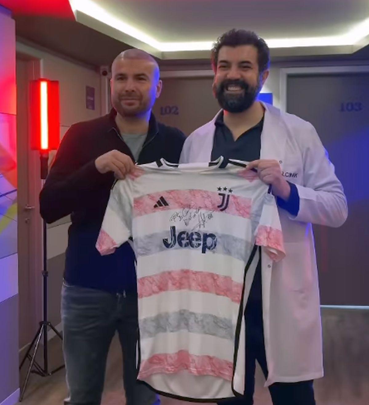 Adrian Mutu și-a făcut implant de păr