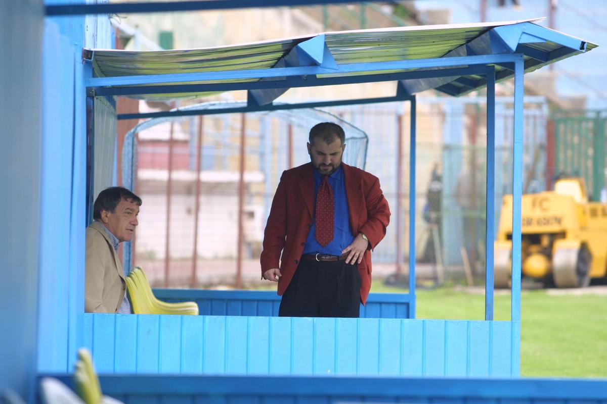Ultimul „meci” în Copou pentru Vasile Simionaș » Manifestare de amploare pregătită de Poli Iași la despărțirea de legendarul jucător