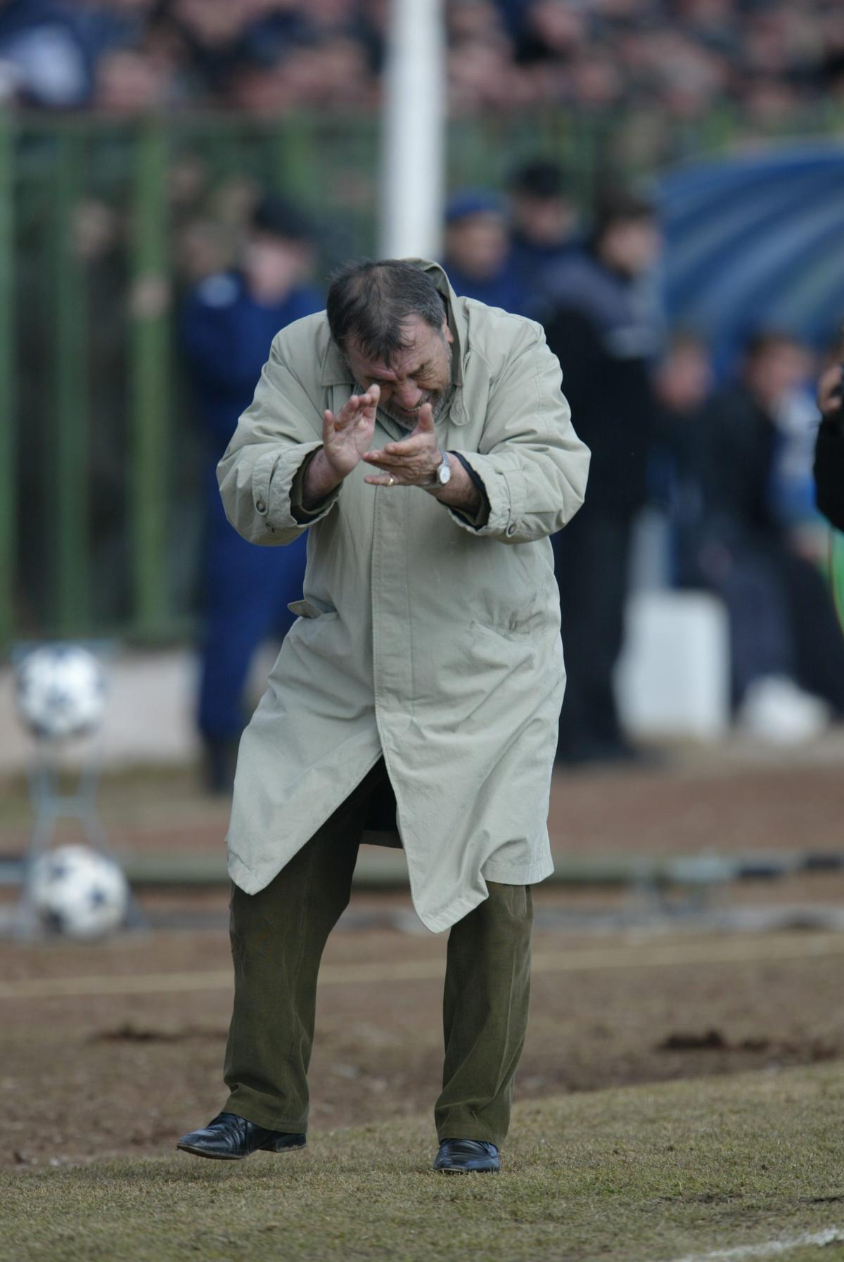 Vasile Simionaș, poveste fabuloasă din Africa » A dat nouă goluri, însă au fost anulate ȘAPTE