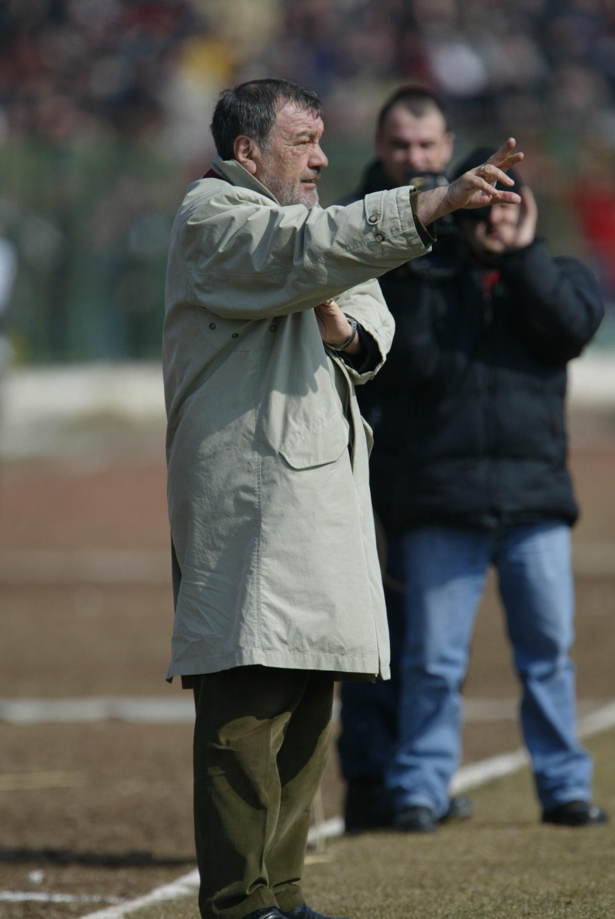 Vasile Simionaș, poveste fabuloasă din Africa » A dat nouă goluri, însă au fost anulate ȘAPTE