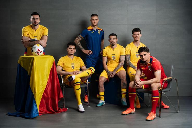 Noul echipament al echipei naționale, foto: FRF