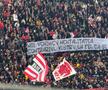 Banner Dinamo - „Noi venim cu mentalitatea / Contratiul vostru, la fel ca și identitatea”
