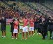 Dezamăgirea fotbaliștilor de la Dinamo după eșecul cu Craiova // Foto: Ionuț Iordache