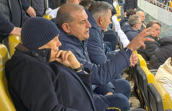 Surpriza lui Mircea Lucescu a părăsit terenul la pauză în FCSB - UTA » Care este motivul