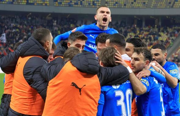 Toți o bat pe Dinamo! Universitatea Craiova revine pe primul loc, deși a jucat o repriză în inferioritate pe Arenă!