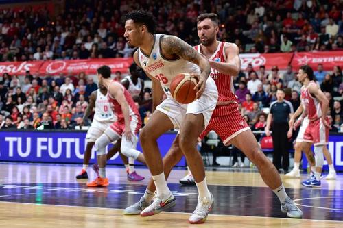 Emanuel Cățe și UCAM Murcia s-au calificat în semifinalele FIBA Europe Cup/Foto: fiba.basketball