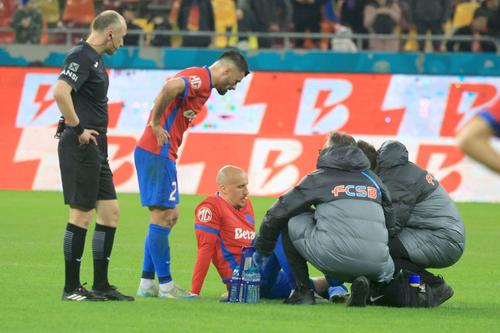 Vlad Chiricheș s-a accidentat în FCSB - Metaloglobus // FOTO: GSP.ro