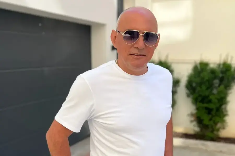 Florin Prunea Florin Prunea a dat-o în bară din nou! Și-a prezentat public scuze, după ce a spus că Diana Buzoianu a făcut videochat