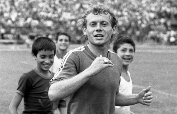 RETRO GSP. Ziua în care toată România a plâns pentru Craiova. „Vinovat e Mircea Lucescu, el i-a îndopat pe jucători cu stimulente!”