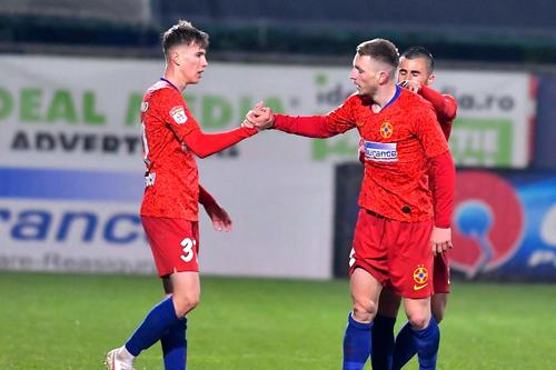 FCSB - FC Botoșani 2-1. Sursă foto: Facebook FCSB