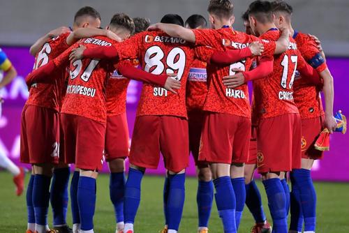 Gigi Becali îl vrea titular pe Ionuț Panțîru. Sursă foto: Facebook FCSB