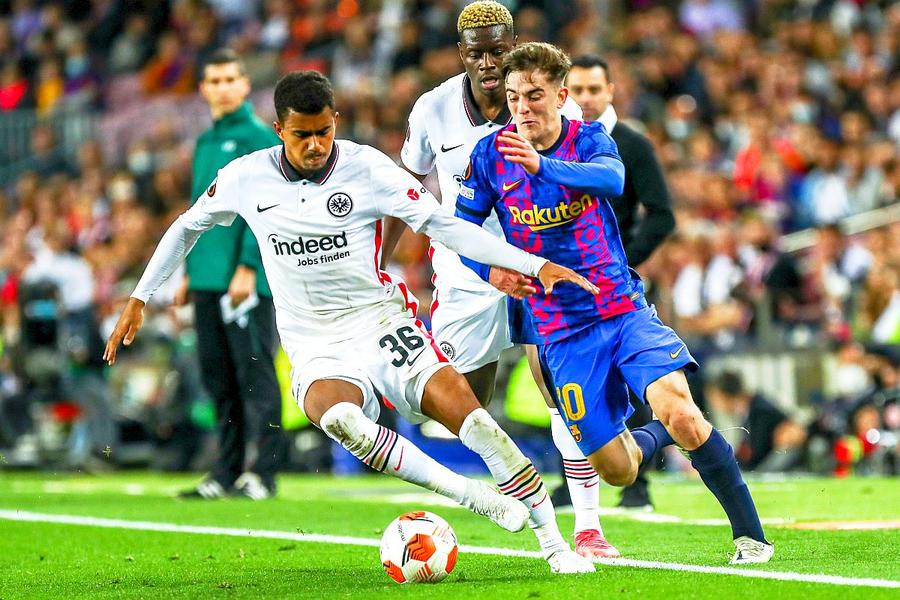 Bayern îl curtează pe Gavi. „Un transfer-bombă” scrie Mundo Deportivo Bayern se răzbună pe Barcelona pentru asaltul asupra lui Lewandowski: „O mutare-bombă!