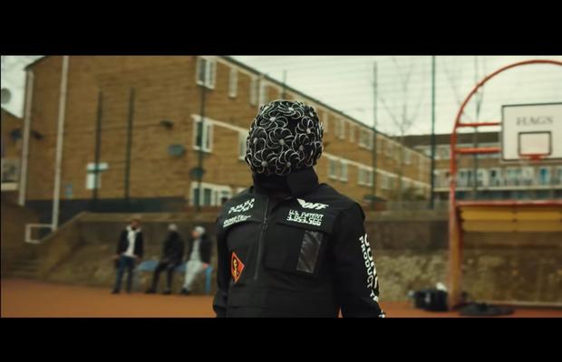 Un fotbalist din Premier League a lansat o piesă rap, cu peste 450.000 de vizualizări pe Youtube » Fanii cred că este un jucător al lui Arsenal