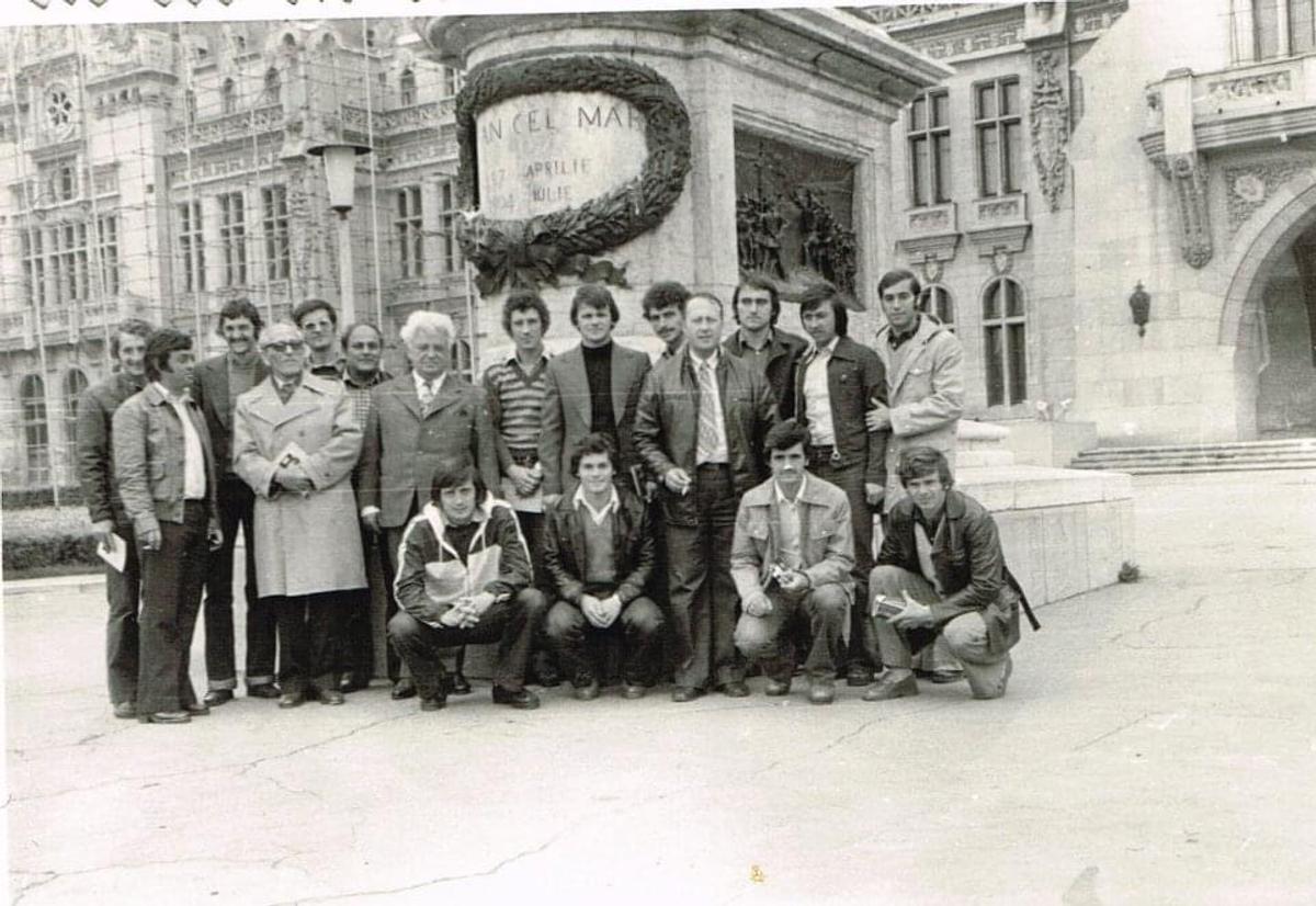 100 de ani de la nașterea unui personaj controversat, Constantin Teașcă: geniu neînțeles sau un mare farsor?! Balaci: „Ne punea să alergăm cu saci de 80kg în spate”