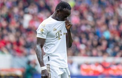 Sadio Mane, amendat cu 350.000 de euro de Bayern Munchen, după ce l-a lovit cu pumnul în figură pe Leroy Sane!