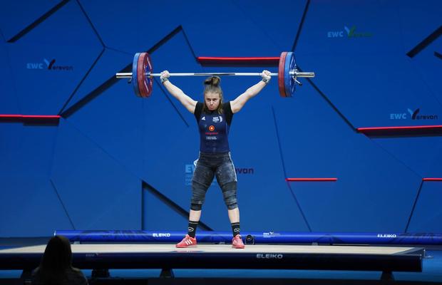 Loredana Toma, două medalii de aur la Campionatele Europene de haltere de la Sofia