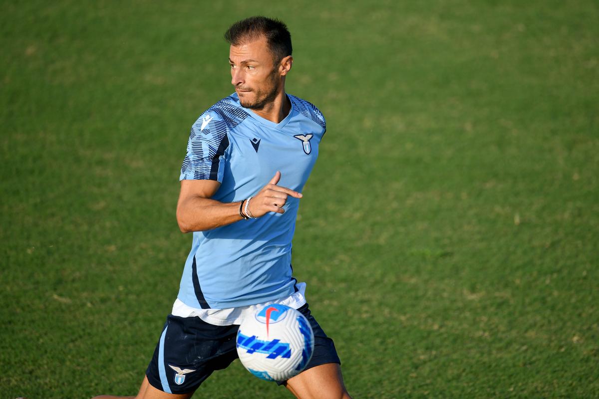 Ștefan Radu, „Il Boss”: 15 ani, 427 de meciuri și 6 trofee în culorile lui Lazio! Maurizio Sarri îl propune în conducere, dar clubul l-a trimis altundeva