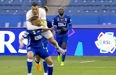 Adio titlu? Înfrângere usturătoare pentru Al Nassr! Ronaldo, scene jenante: și-a doborât un adversar cu o manevră de wrestling