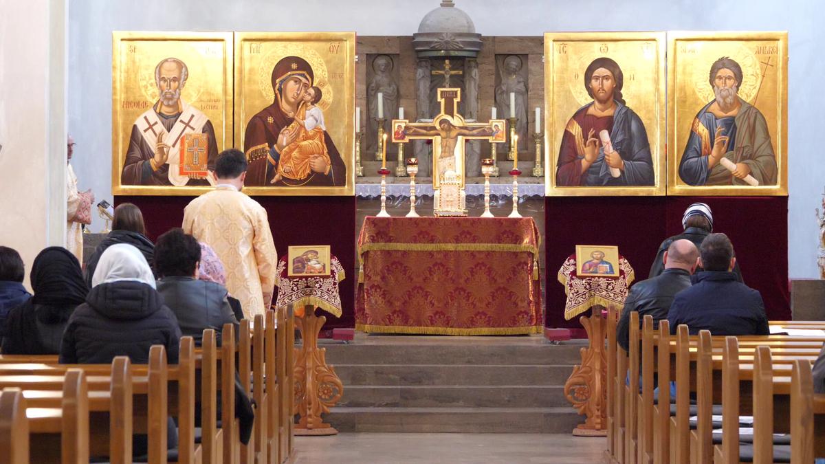 Preotul de la Parohia Ortodoxă din Würzburg îl așteaptă pe Edward Iordănescu la slujbă, înainte de Euro: „Să plecăm genunchii împreună în biserică pentru succesul lor. Avem inima larg deschisă”
