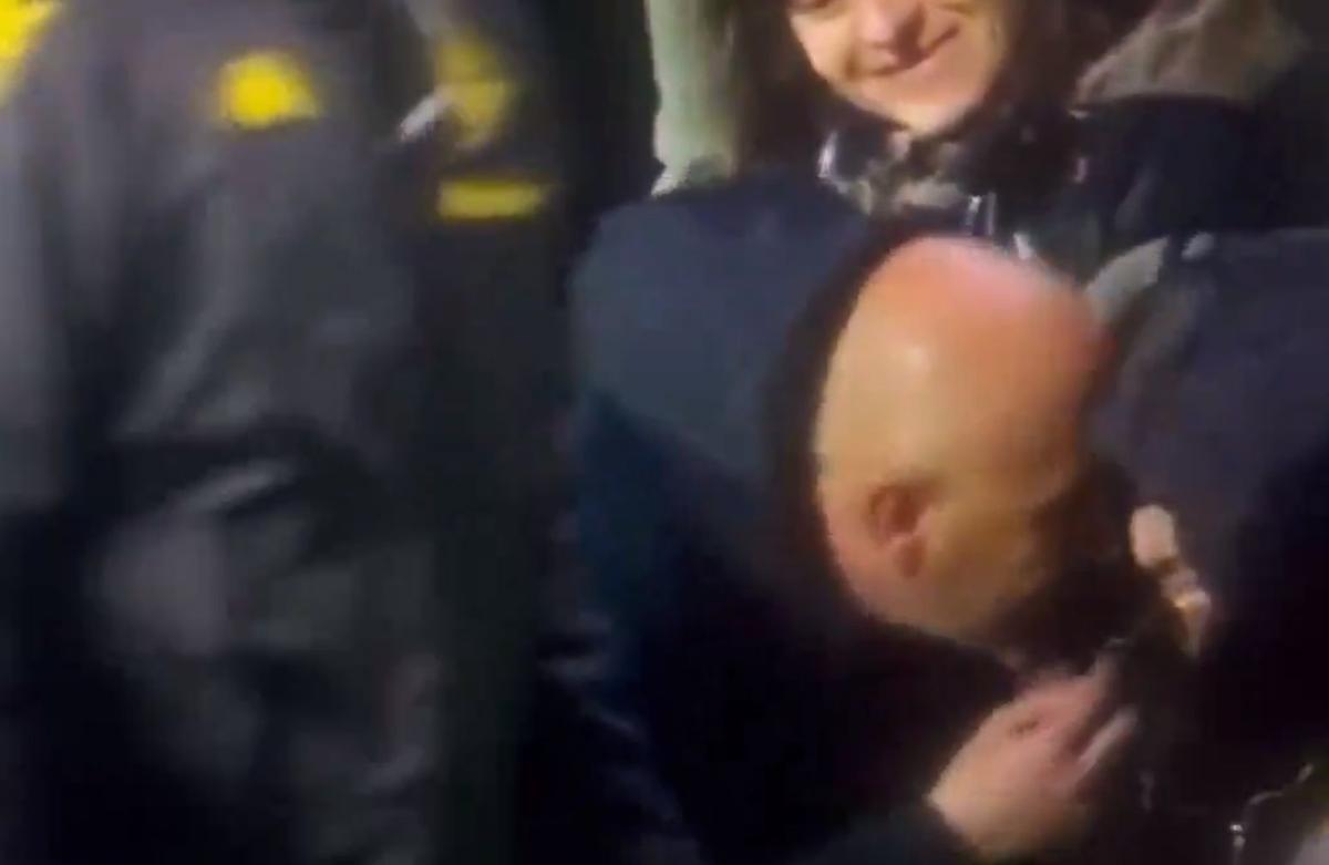 Vincenzo Italiano a sărutat o jurnalistă în Fiorentina - Viktoria Plzen, din „sferturile” Conference League