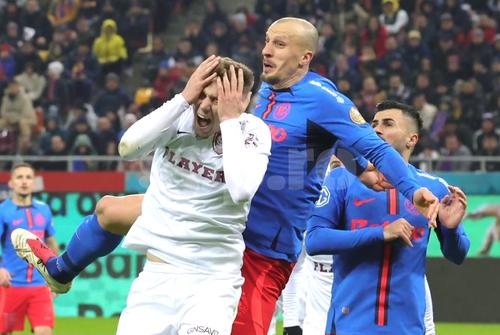 Louis Munteanu și Vlad Chiricheș în FCSB - CFR Cluj/ foto Ionuț Iordache (GSP)