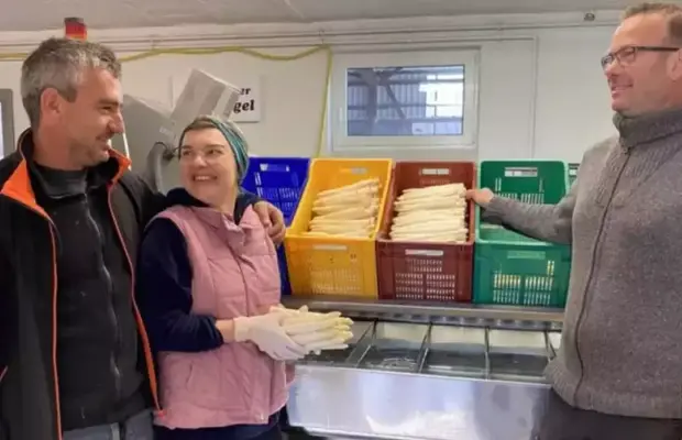 Un român și-a cucerit angajatorul german și acesta i-a făcut cadou o vacanță: „E mâna noastră dreaptă și mâna noastră stângă”