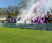 Fanii lui FC Argeș, alături de jucători înaintea meciului din Cupă / foto Facebook Peluza Nord Pitești