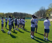Fanii lui FC Argeș, alături de jucători înaintea meciului din Cupă / foto Facebook Peluza Nord Pitești