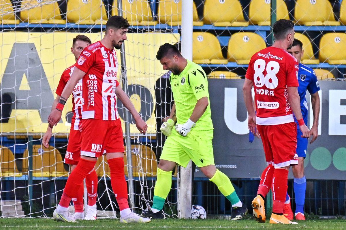 Play-out Liga 1, zi decisivă / Voluntari - UTA și Dinamo - Chindia