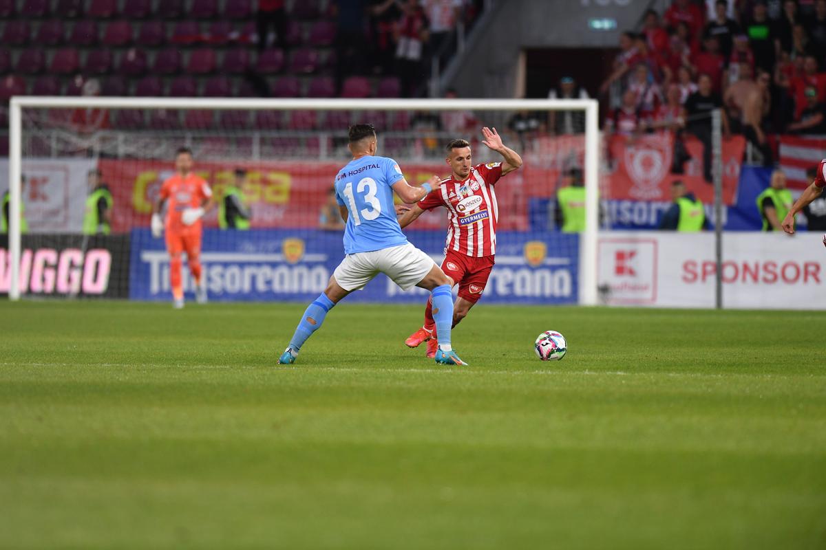 Marius Ștefănescu, gol à la Gică Hagi în finala Cupei României
