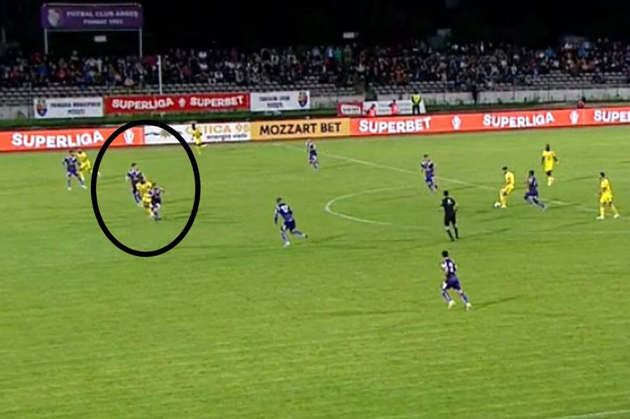 Poziția lui Irobiso în momentul pasei lui Grozav Decizie crucială în „decisivul” pentru salvare: VAR-ul a salvat-o pe FC Argeș!