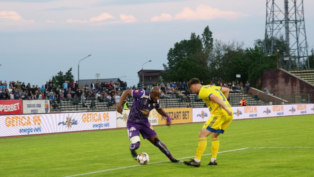 Chindia - FC Voluntari, FC Argeș - Petrolul și UTA - FCU Craiova, în ultima etapă din play-out