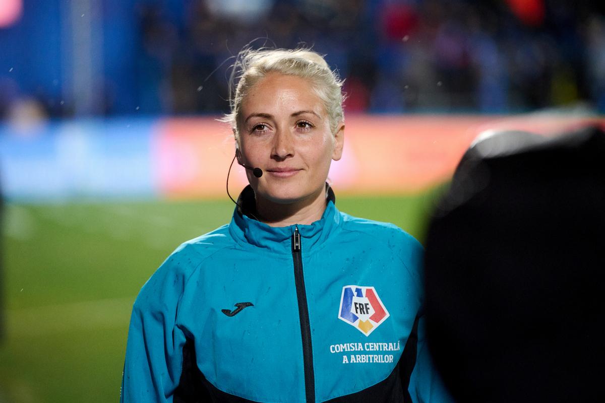 Din Champions League direct „La feminin” » Alina Peșu, arbitrul „Elite” al României ascultă „Unstoppable” înaintea fiecărui meci: „Nu poți face nimic doar cu talentul”