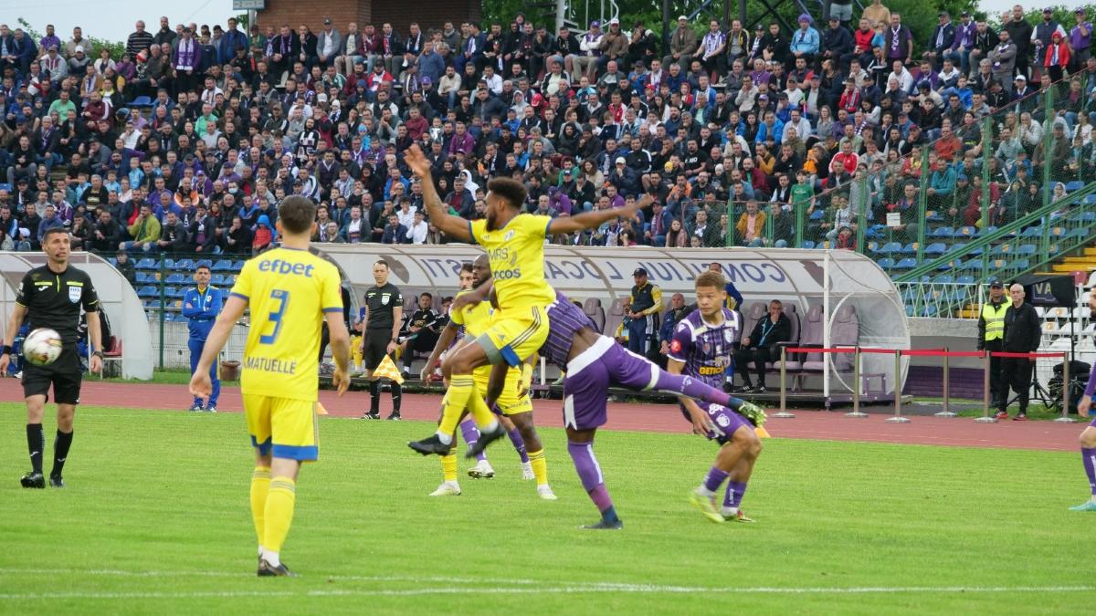 Chindia - FC Voluntari, FC Argeș - Petrolul și UTA - FCU Craiova, în ultima etapă din play-out