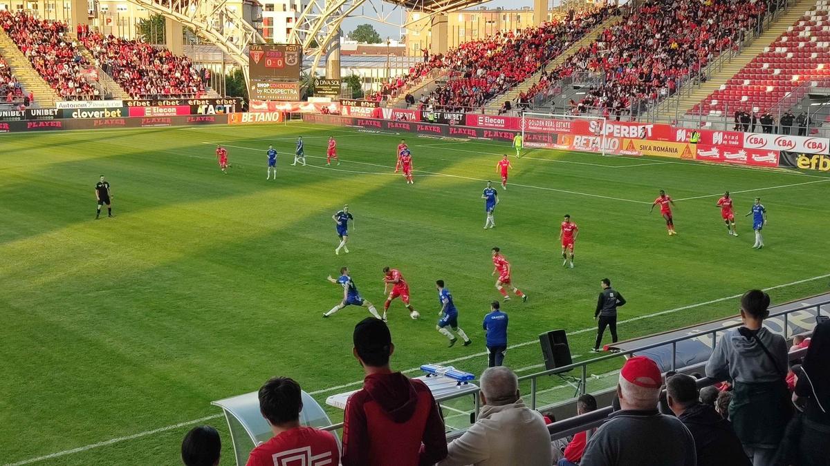 Chindia - FC Voluntari, FC Argeș - Petrolul și UTA - FCU Craiova, în ultima etapă din play-out