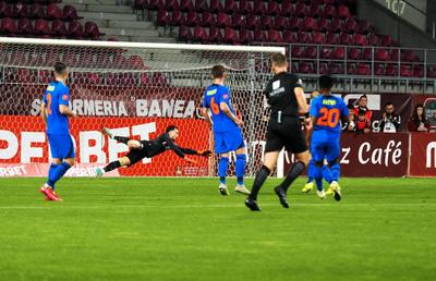 Andrei Vlad nu-și reproșează primul gol încasat cu Rapid și contraatacă: „Nu accept statutul de rezervă la FCSB”