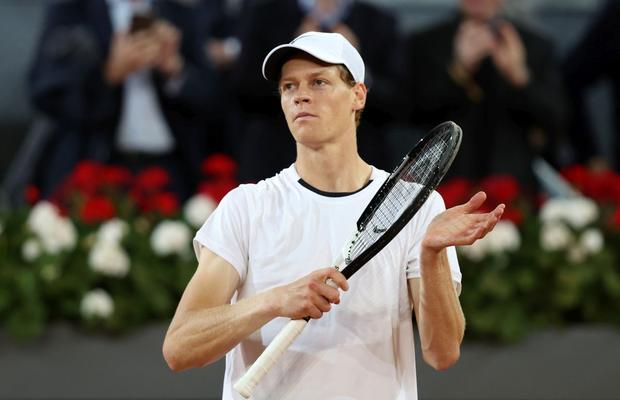 Jannik Sinner a revenit la antrenamente cu o săptămână înainte de Roland Garros