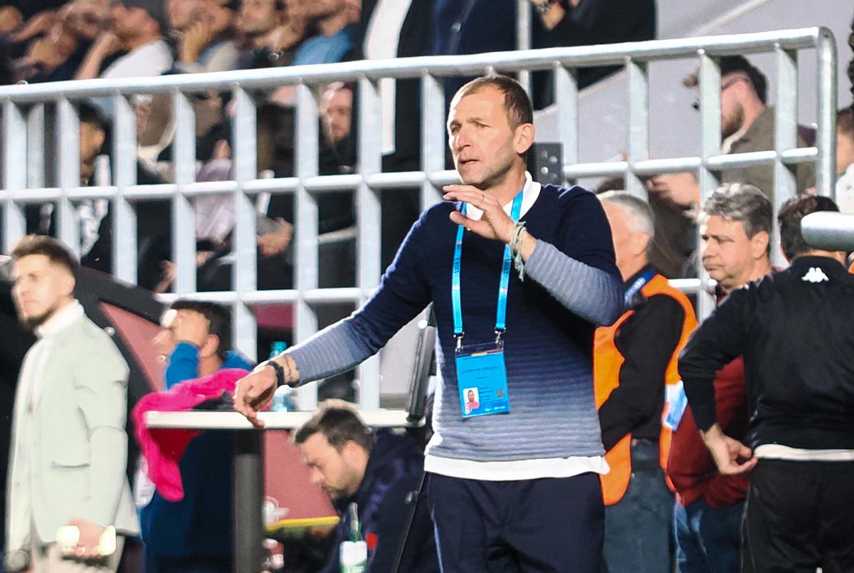 Darius Olaru a luat campionatul cu FCSB, iar acum are planuri mărețe pentru Campionatul European: „Vrem să ajungem în semifinale! Dacă nici noi nu credem...”