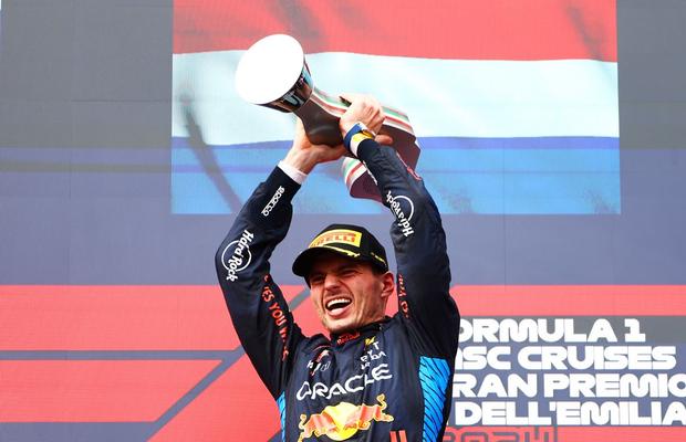 Max Verstappen, a cincea victorie a sezonului, pe circuitul de la Imola » L-a ținut la distanță pe ambițiosul Lando Norris