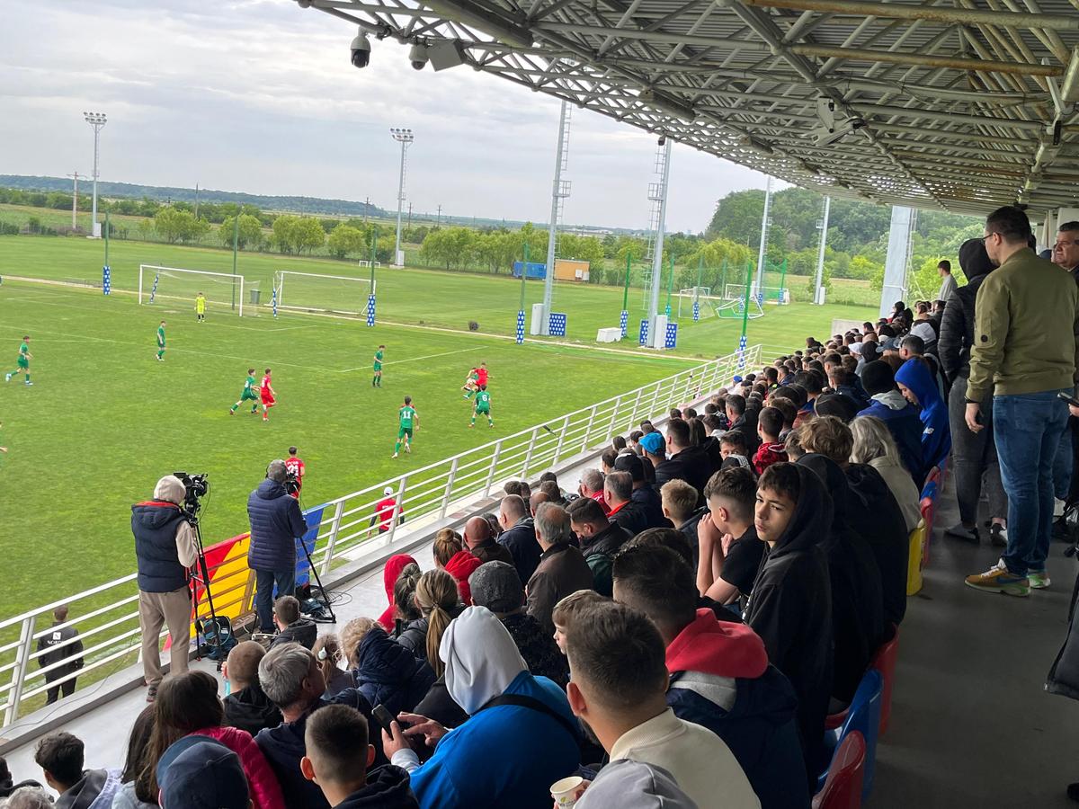 „Manita” la Buftea! FCSB a desființat-o pe CSA Steaua » Juniorii campioanei au făcut spectacol